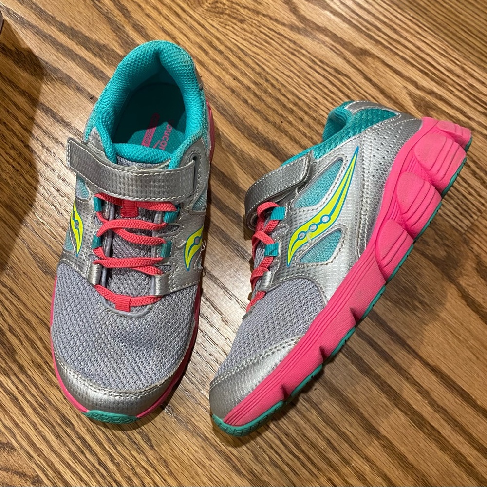 Saucony Kids' Silver and Pink Running Shoes